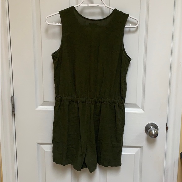 Romper - Picture 2 of 3